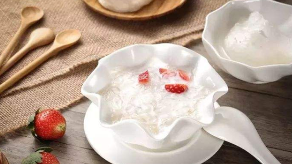 燕窩食用起來(lái)怎么樣？哪些人不適合吃燕窩？