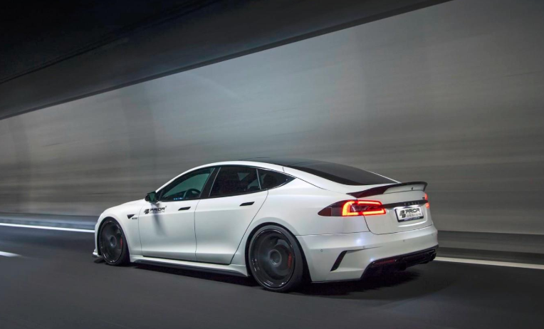 特斯拉modelx100d價格是多少？它和p100d有什么區(qū)別？