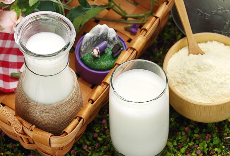 愛他美白金版真的好嗎？愛他美奶粉怎么沖？